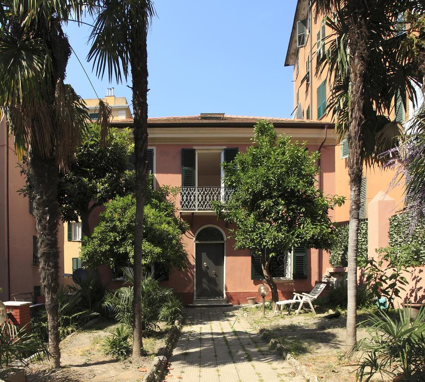 Al Villino Bruzza Acomodação com café da manhã Génova Exterior foto